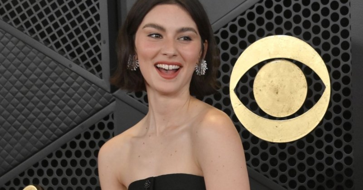 gracie abrams height