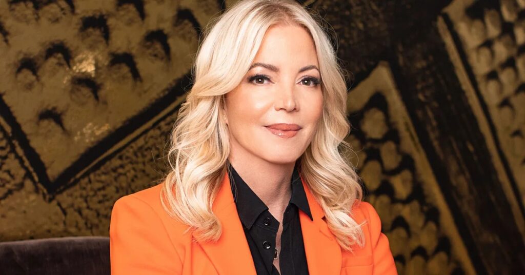 jeanie buss net worth