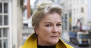 kate mulgrew net worth